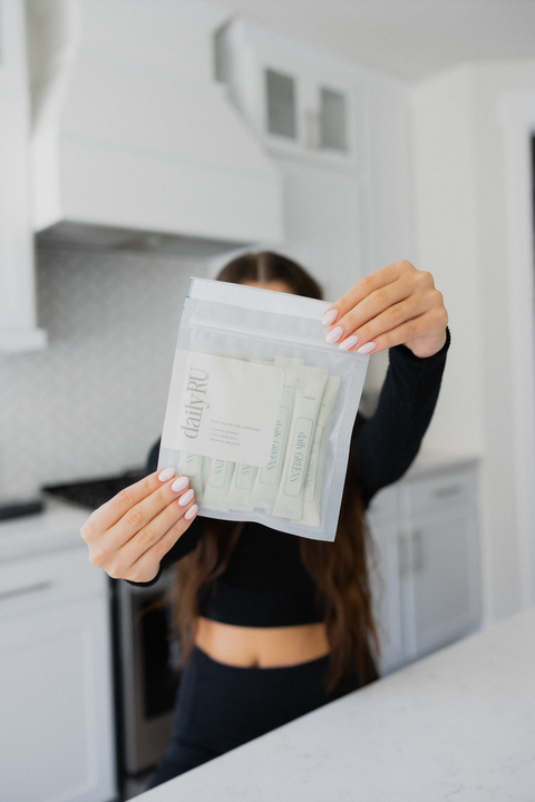 When Is the Best Time to Drink Greens Powder?